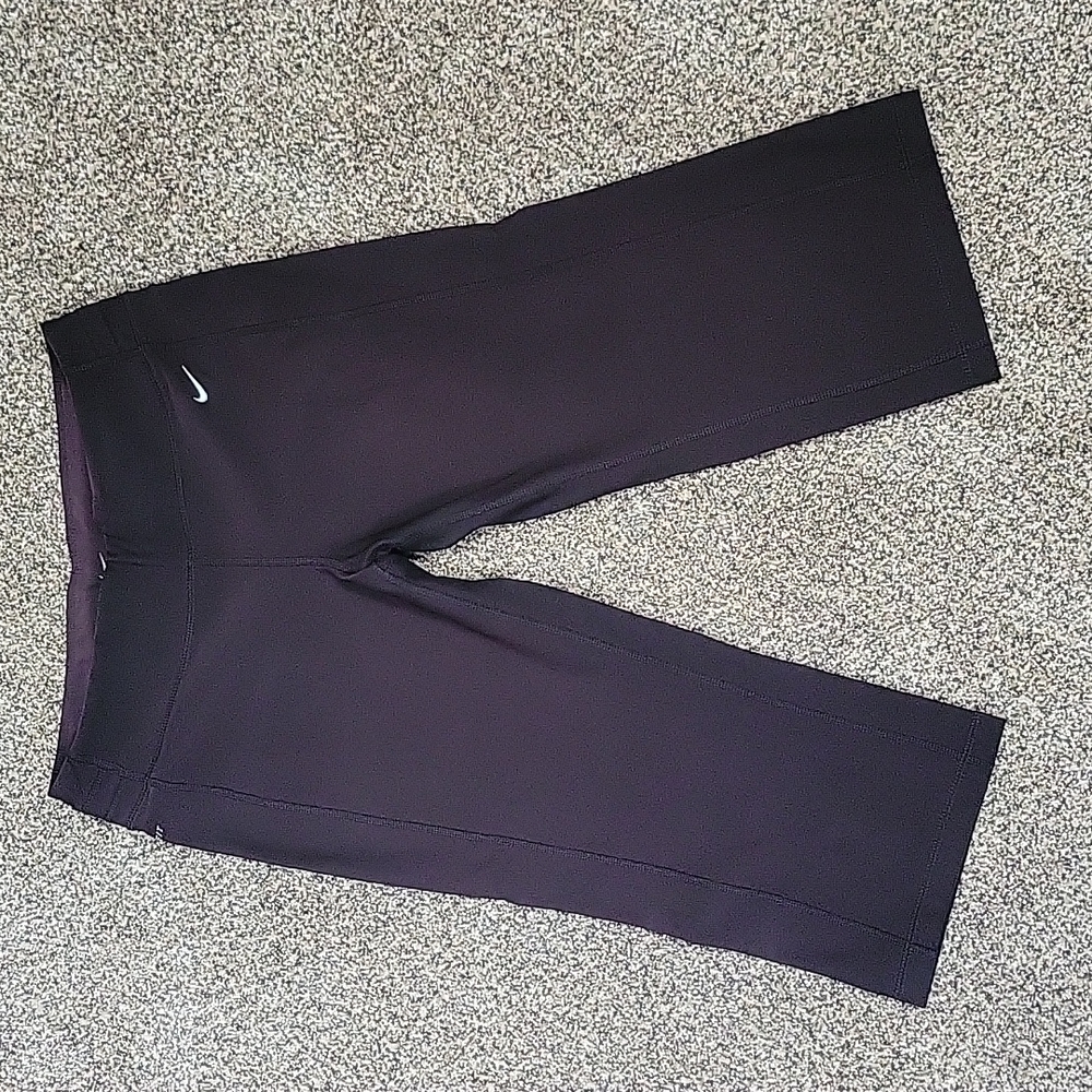 Nike Capri Leggings